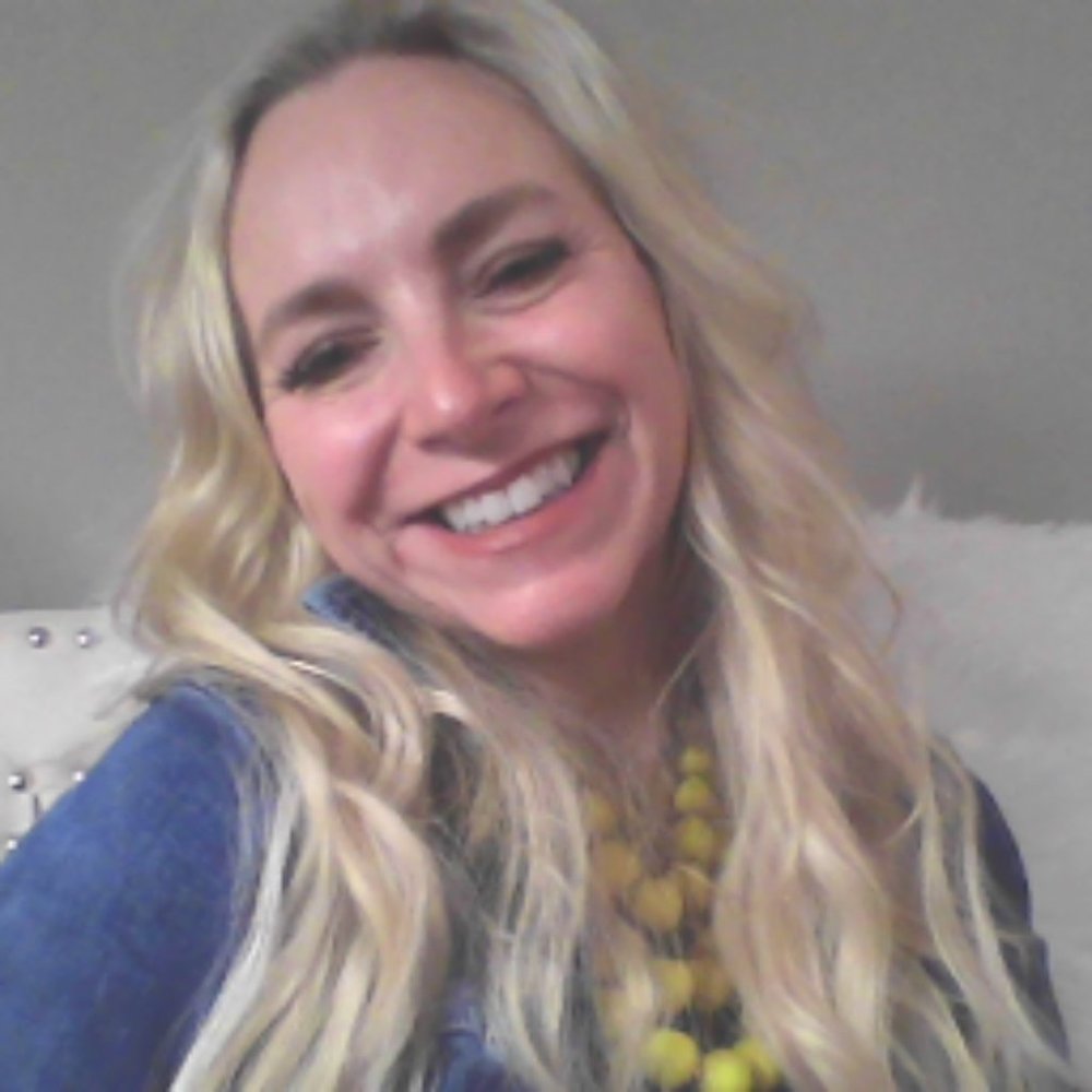 Meet your Posher, Christy